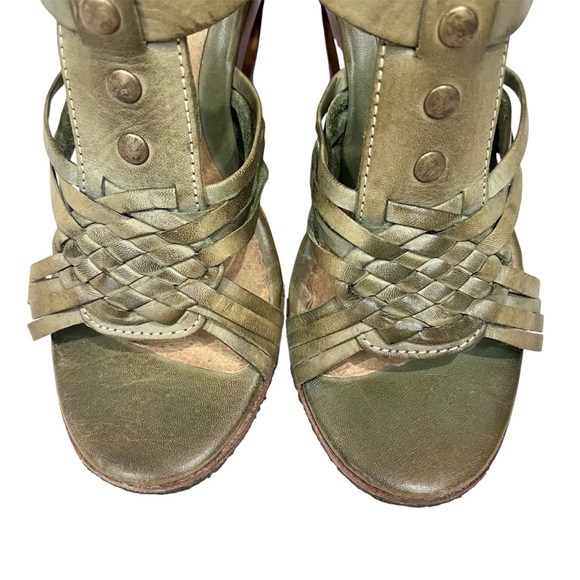 Frye Leather T-Strap Braided Gabrielle Gladiator Wood Cutout Wedge Heel Sandals - Picture 4 of 12